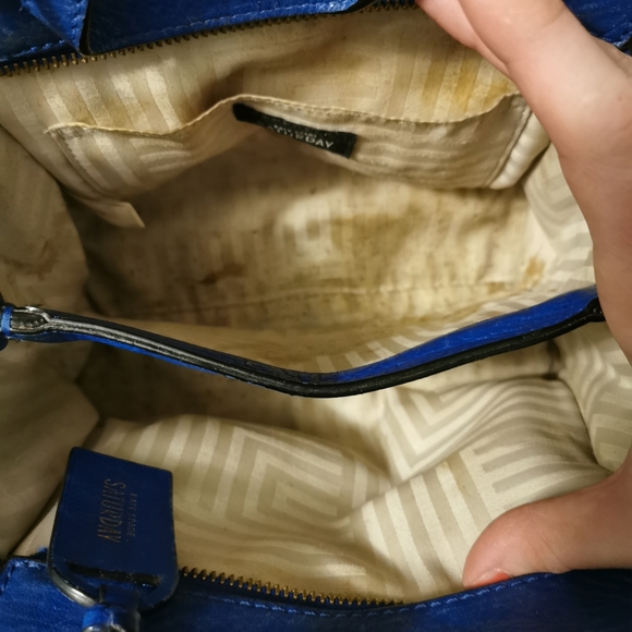BOGO 50% OFF Kate Spade bag - Picture 3 of 4
